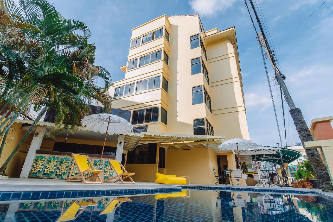 Bauman Ville Hotel Пхукет Екстер'єр фото